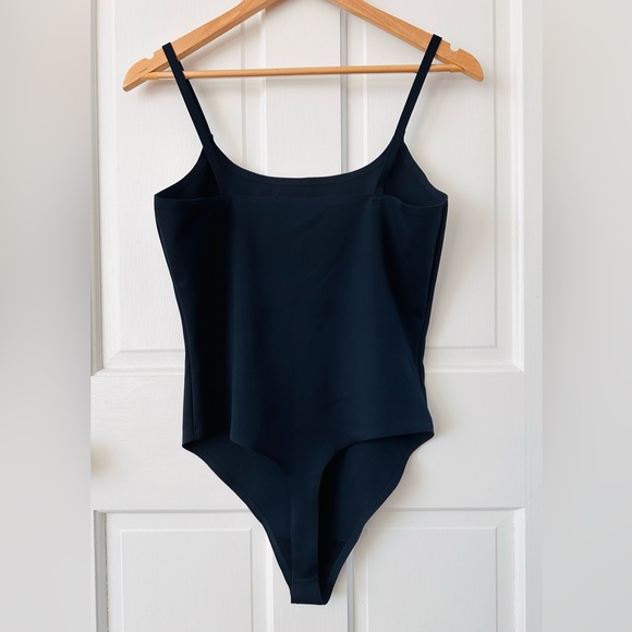 PARADE Black Seamless Cami Thong Bodysuit Size L - Picture 2 of 11